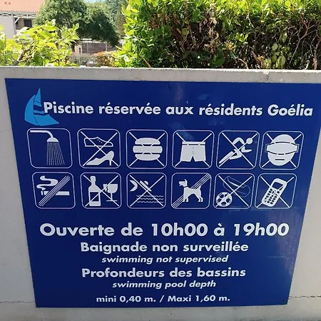 Dans Avec Piscine *